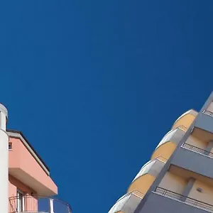https://appartamenti-olimpia-e-letizia.emilia-romagnahotels.net